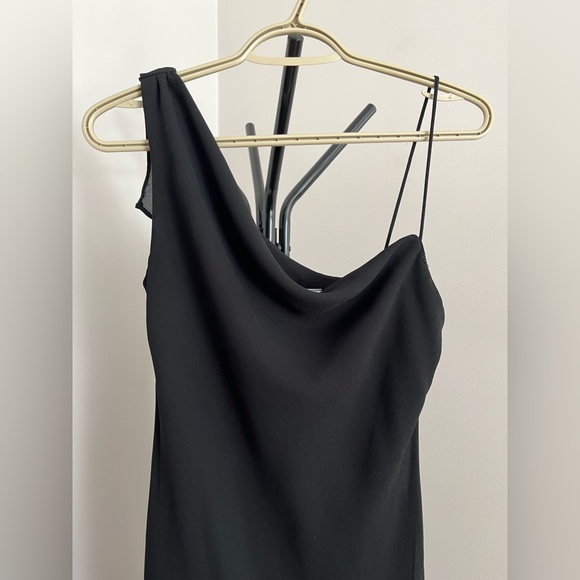 🍂HOST PICK!🍂Women’s LORI ANN Little Black Dress Y2K Fashion Black Asymmetrical - Picture 2 of 10